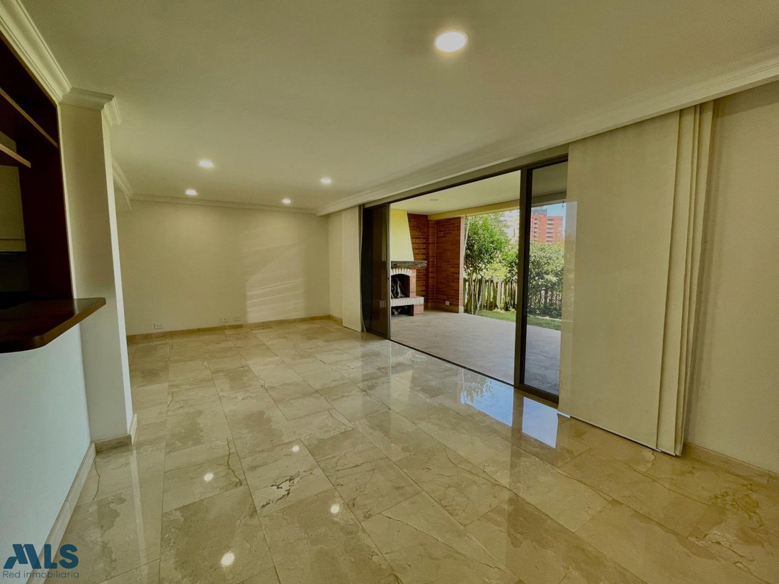 House in Medellín, Antioquia, Colombia 4 - 18013776