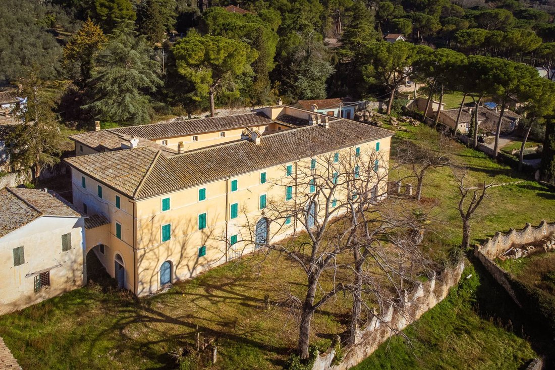 House in Campello sul Clitunno, Umbria, Italy 2 - 17218708