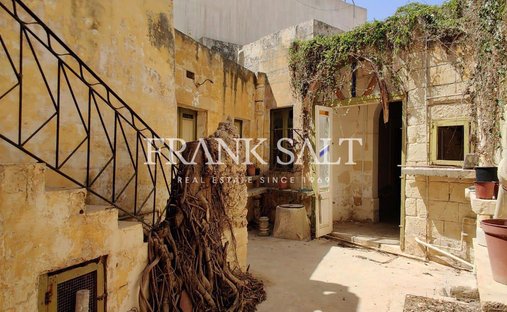 Country House in Qrendi, Malta 1