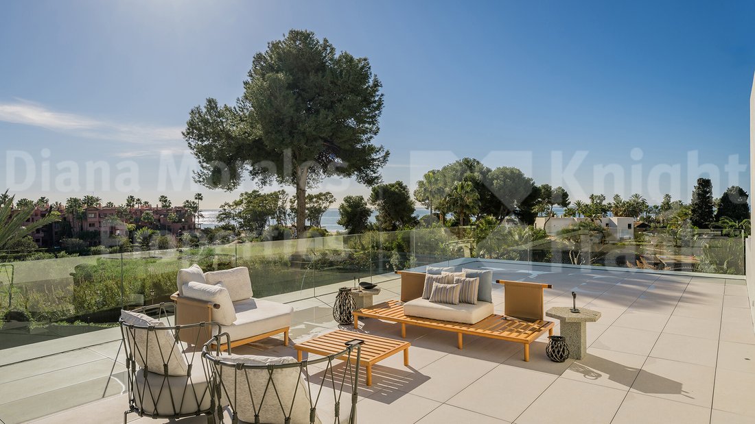 Villa in Marbella, Andalusia, Spain 2 - 14980649