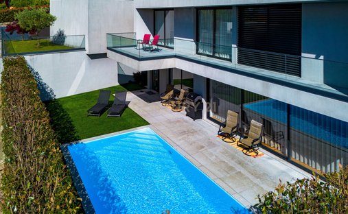 Villa in Pinheiro, Braga, Portugal 1