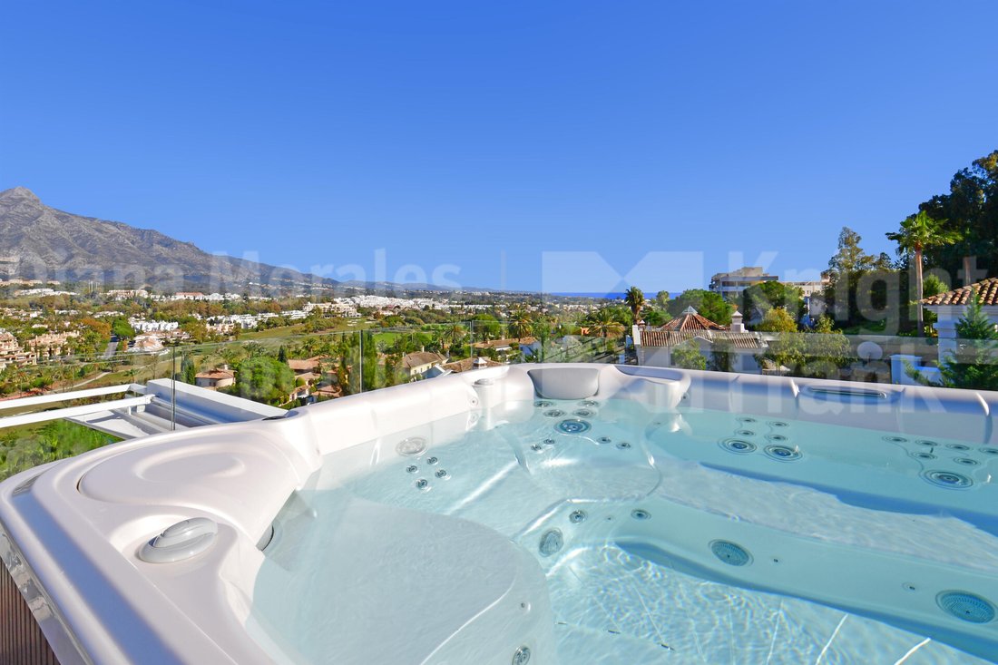 Villa in Nueva Andalucia, Marbella, Spain 3 - 10617829