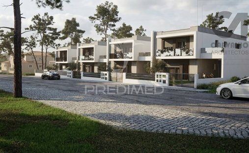 House in Lagoa De Albufeira, Setubal, Portugal 1