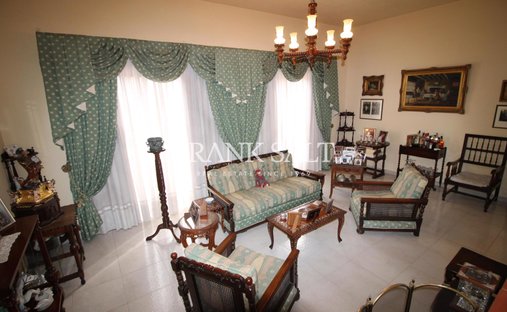 Villa a Pembroke, Malta 1