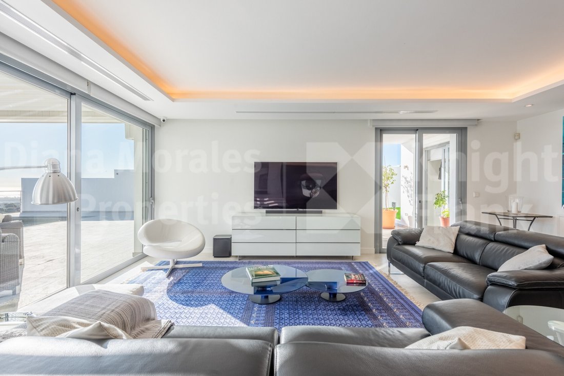 Villa in Nueva Andalucia, Marbella, Spain 4 - 15098503