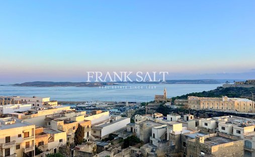 Penthouse in Ghajnsielem, Malta 1
