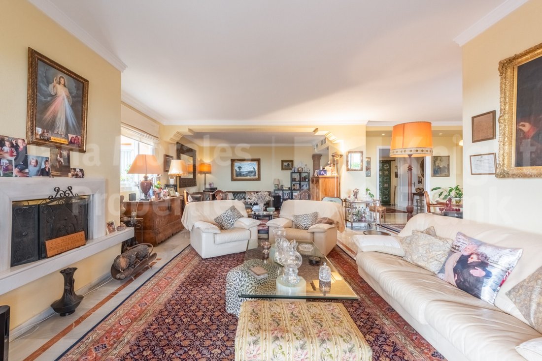 Apartment in Nueva Andalucia, Marbella, Spain 3 - 15098495