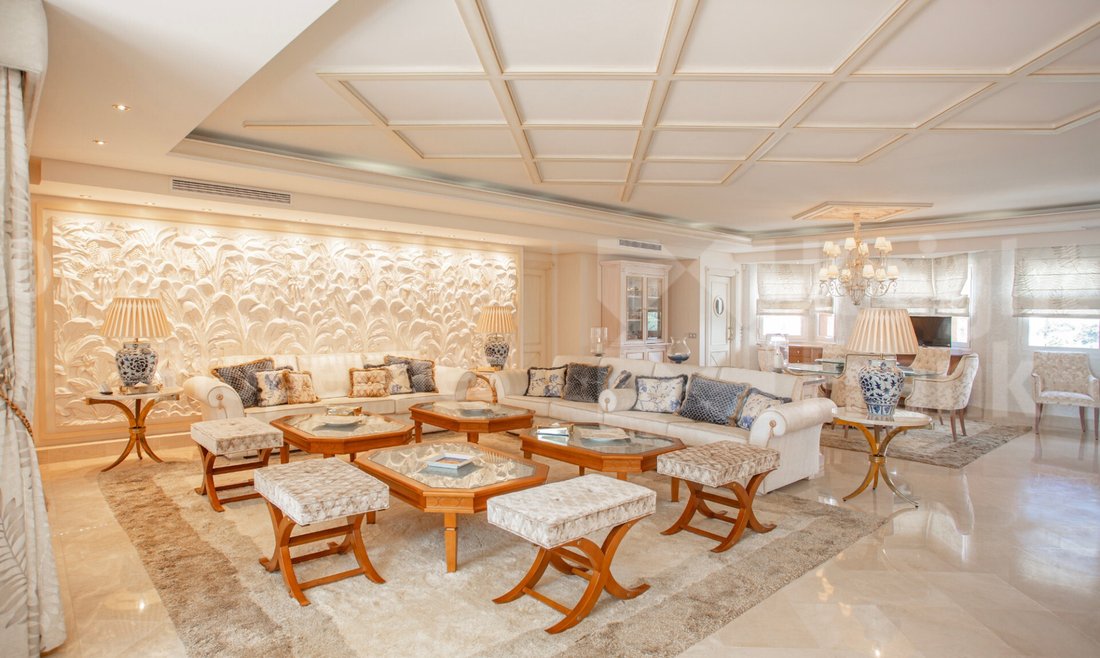 Apartment in Estepona, Andalusia, Spain 5 - 13250228