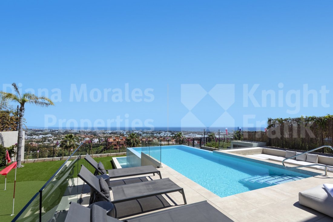 Villa in Benahavis, Andalusia, Spain 2 - 13047487