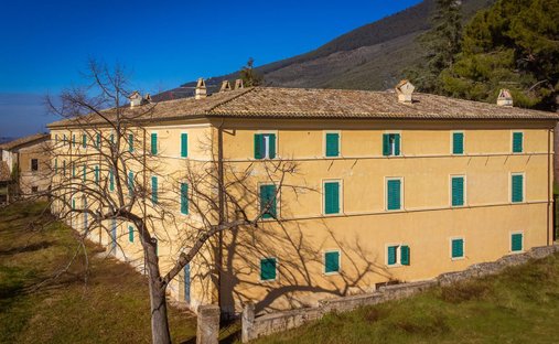 House in Campello sul Clitunno, Umbria, Italy 1