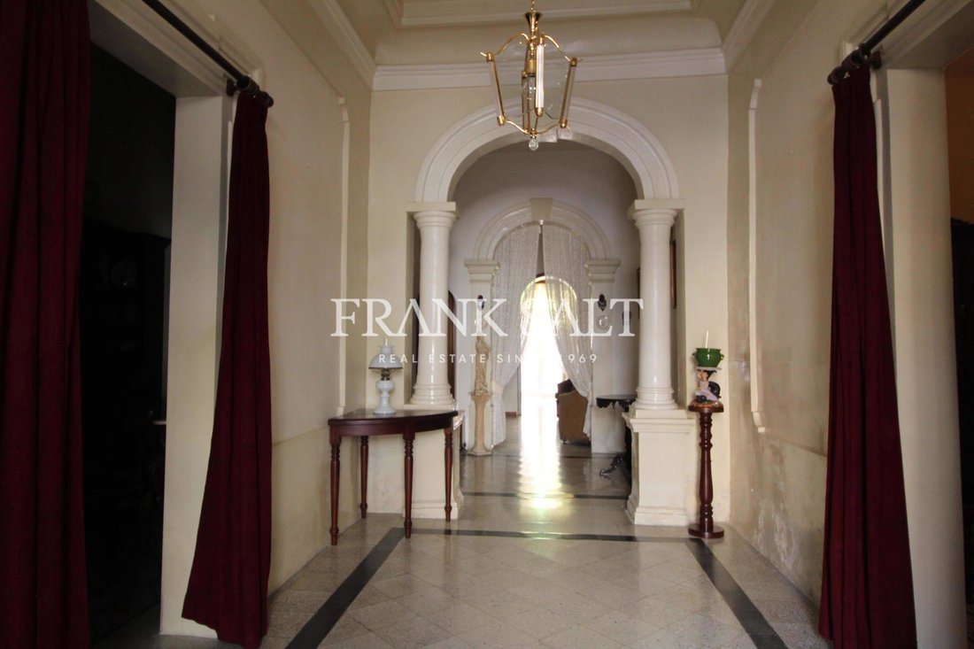 Townhouse in Victoria, Malta 2 - 18014428