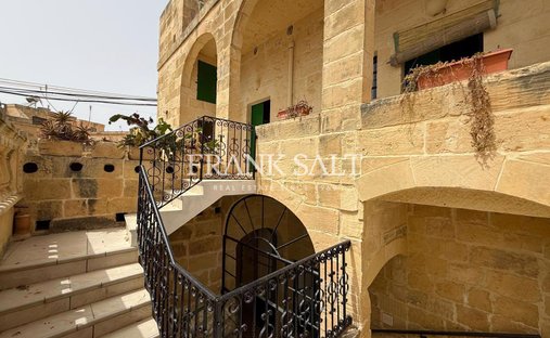 Country House in Xewkija, Malta 1