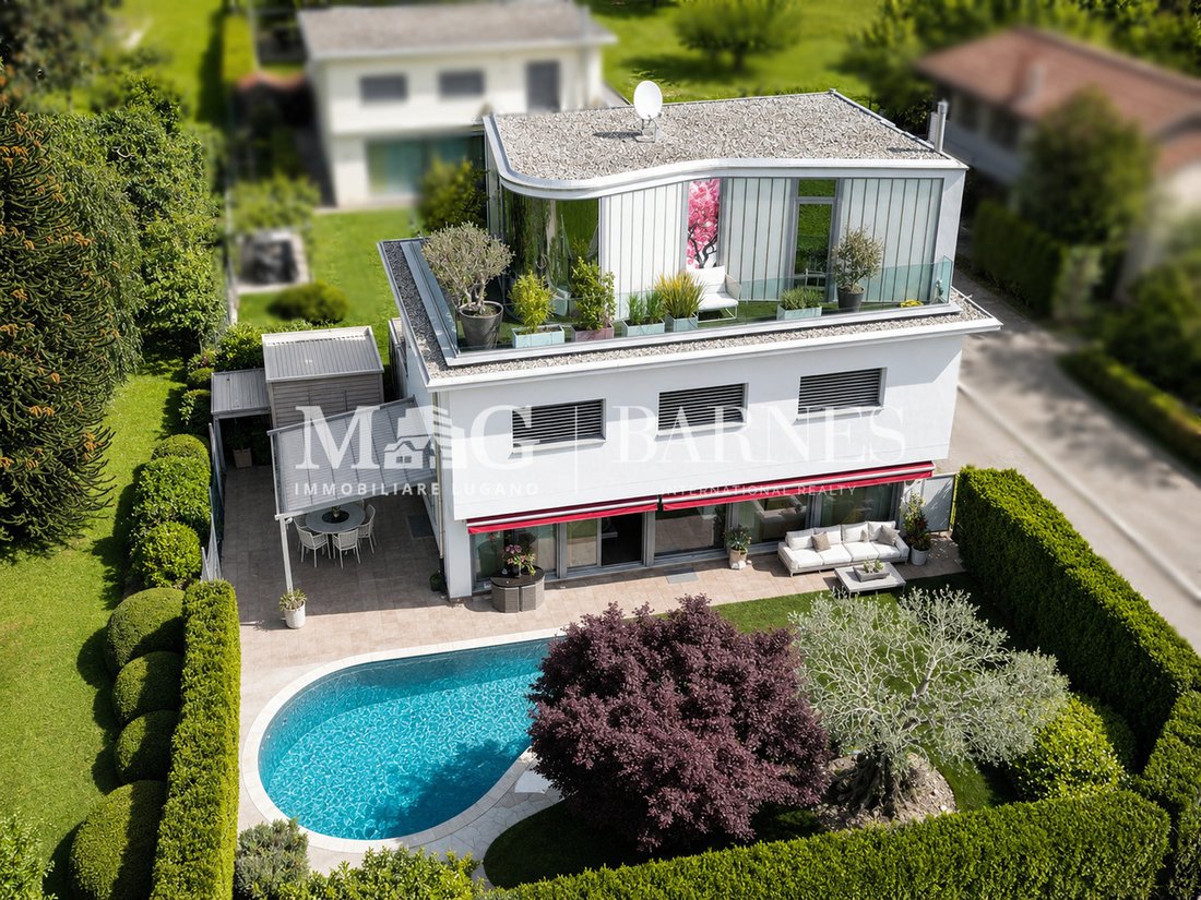 Villa in Stabio, Ticino, Switzerland 1 - 17973356