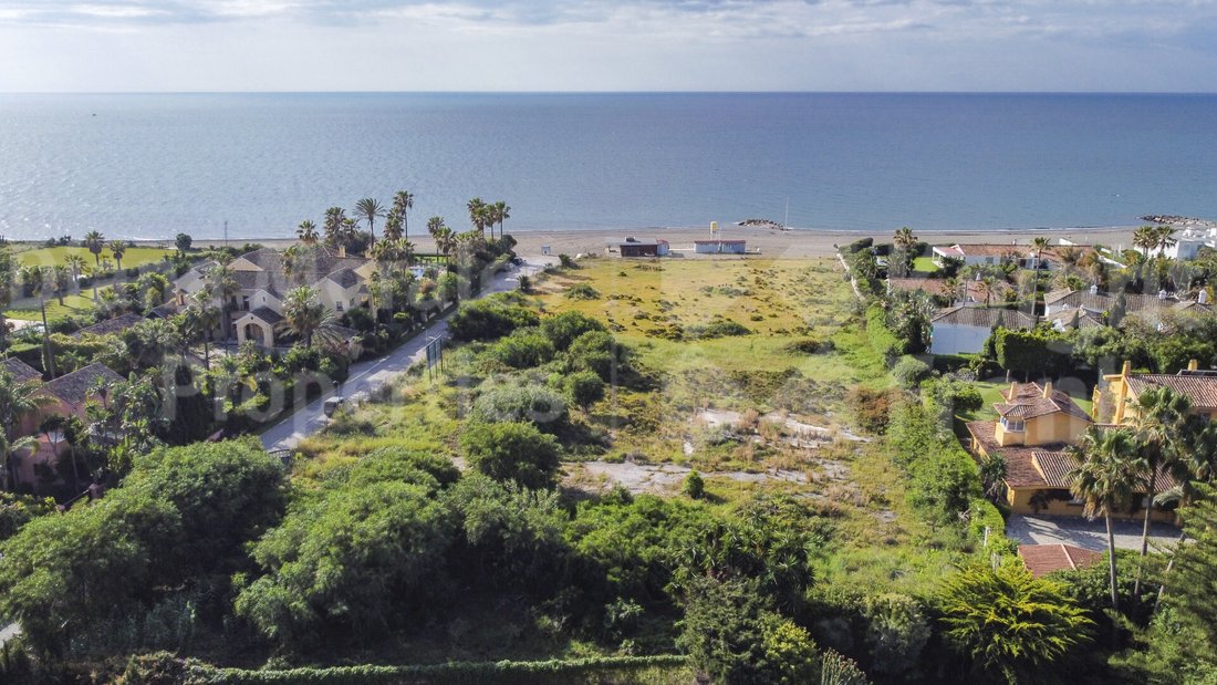 Land in Guadalmina Baja, San Pedro de Alcantara, Spain 1 - 12306726