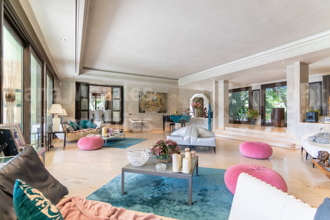 Villa in Estepona, Andalusia, Spain 5 - 14872188