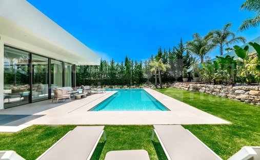 Villa in Nueva Andalucía, Marbella, Spanien 1