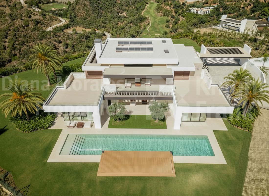 Villa in La Zagaleta, Benahavis, Andalusia 2 - 16622846