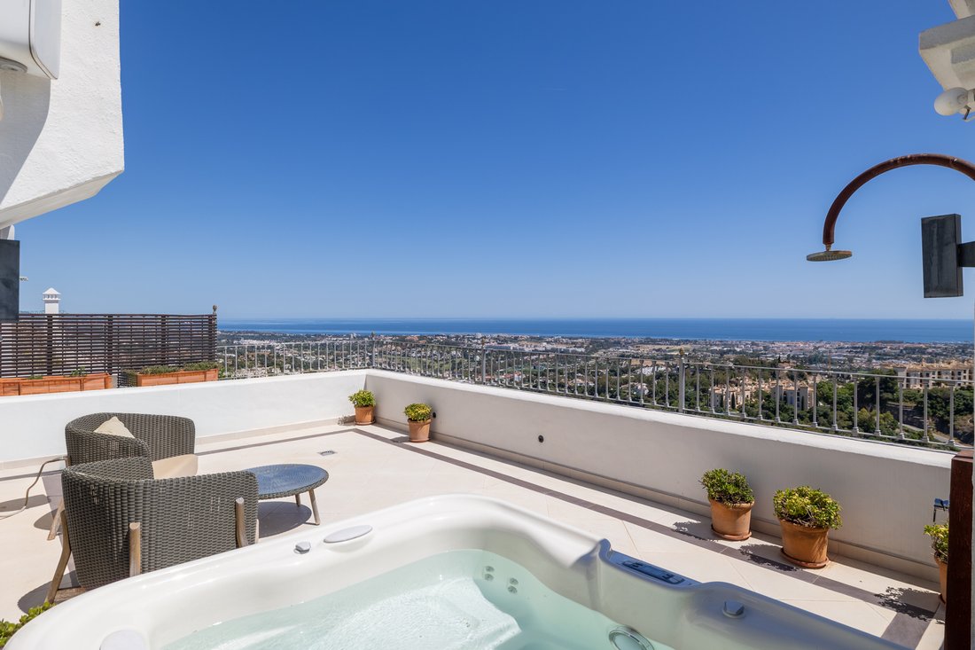 Penthouse in La Quinta, Benahavis, Andalusia 4 - 17778078