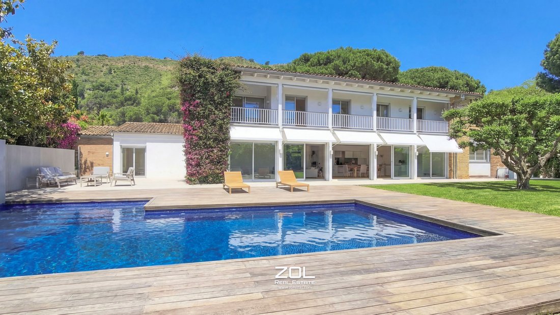 Villa in Les Corts, Barcelona, Spain 1 - 16862540