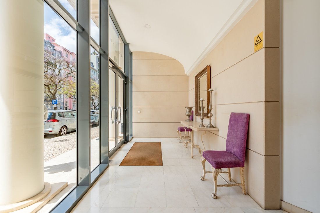 Apartment in Arroios, Lisbon, Portugal 3 - 18014598