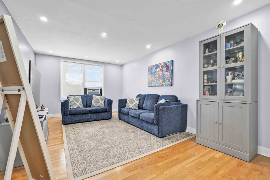 Co Op in New York, New York, United States 1 - 18014603