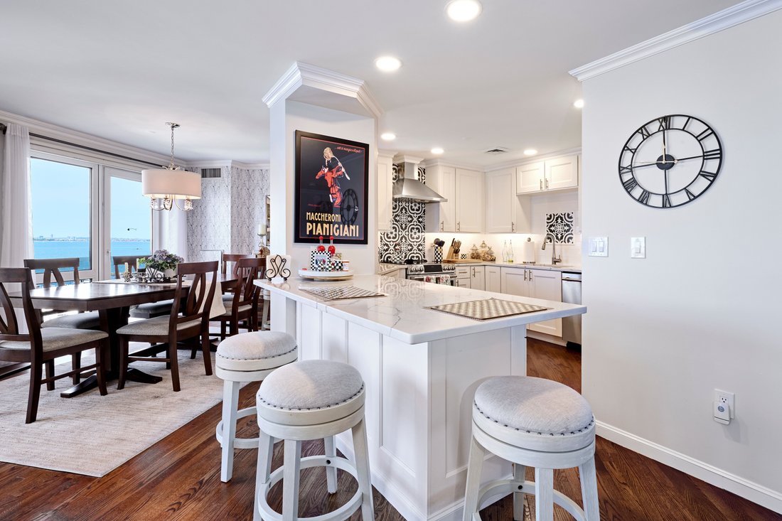 Condo in Quincy, Massachusetts, United States 4 - 18014628