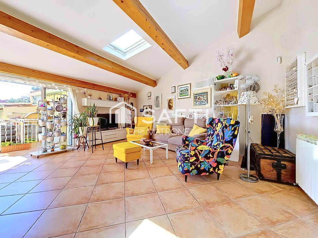 House in Saint Menet, Marseille, Provence-Alpes-Côte d'Azur 2 - 18015369
