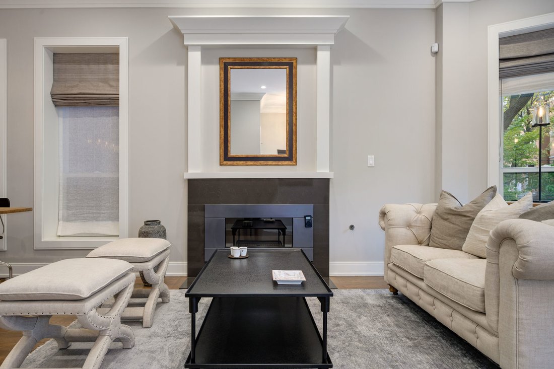 House in Chicago, Illinois, United States 4 - 18014826
