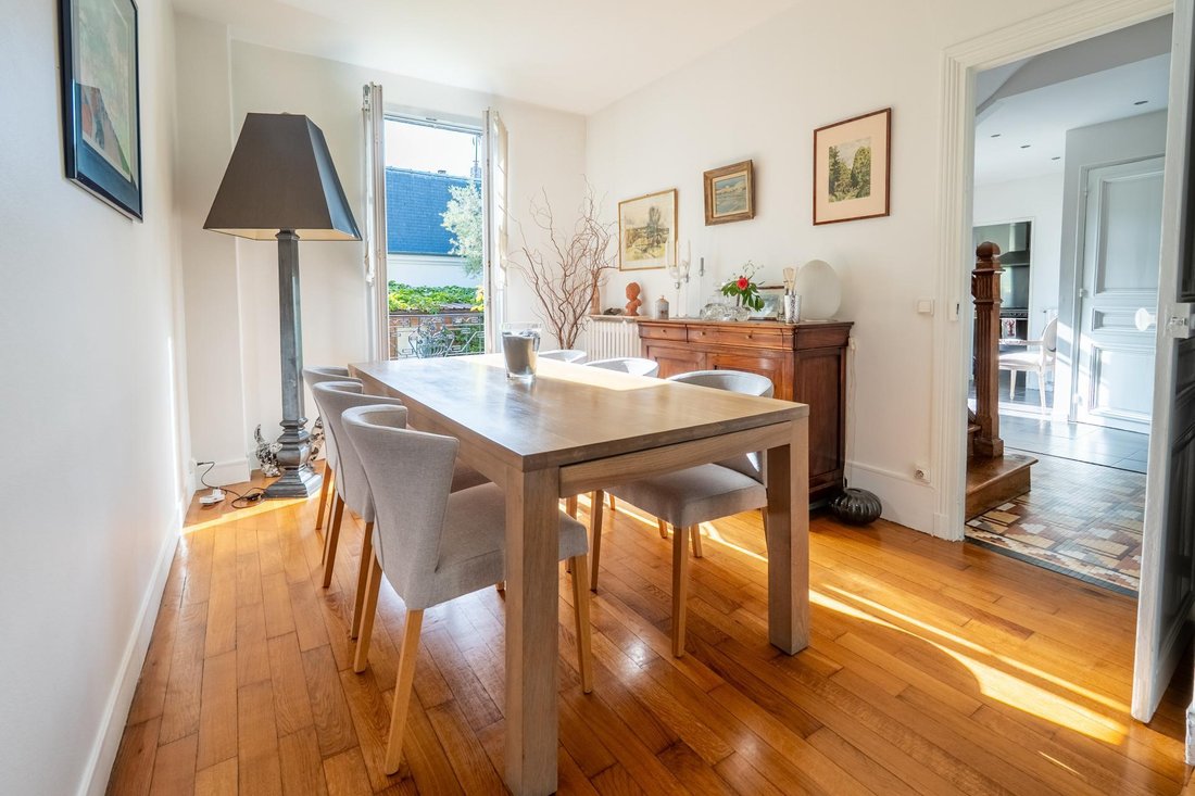 House in Chennevieres-sur-Marne, Ile-de-France, France 4 - 18015415