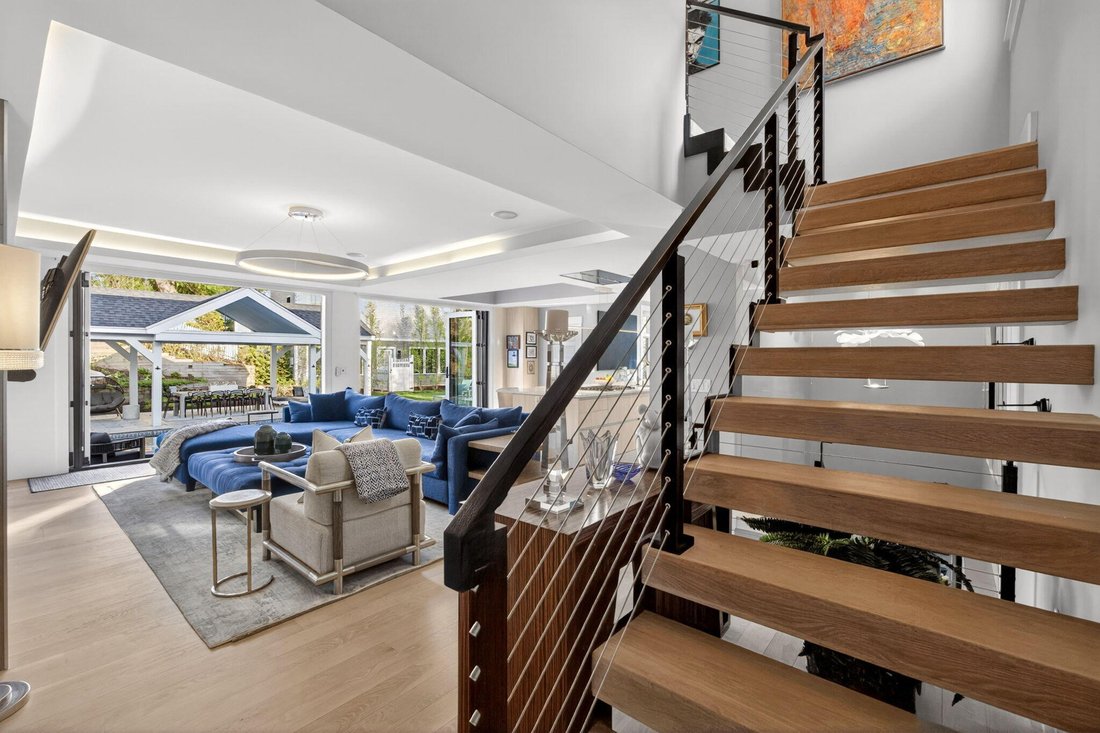 Condo in Provincetown, Massachusetts, United States 1 - 18014633