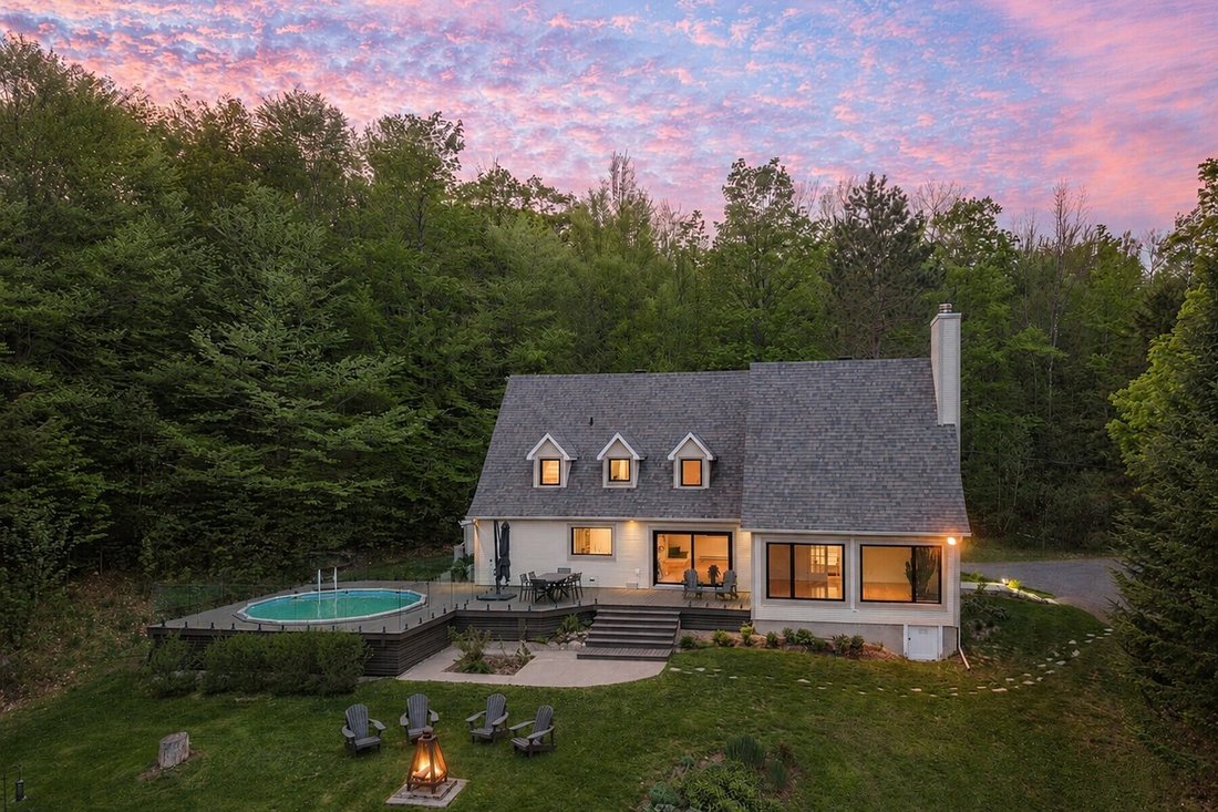 Haus in Sutton, Québec, Kanada 1 - 18014807