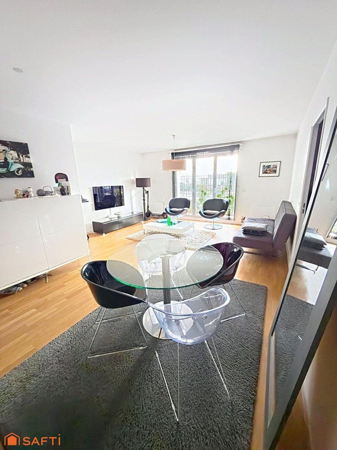 Apartment in Anatole France, Le Plessis-Robinson, France 2 - 17511449