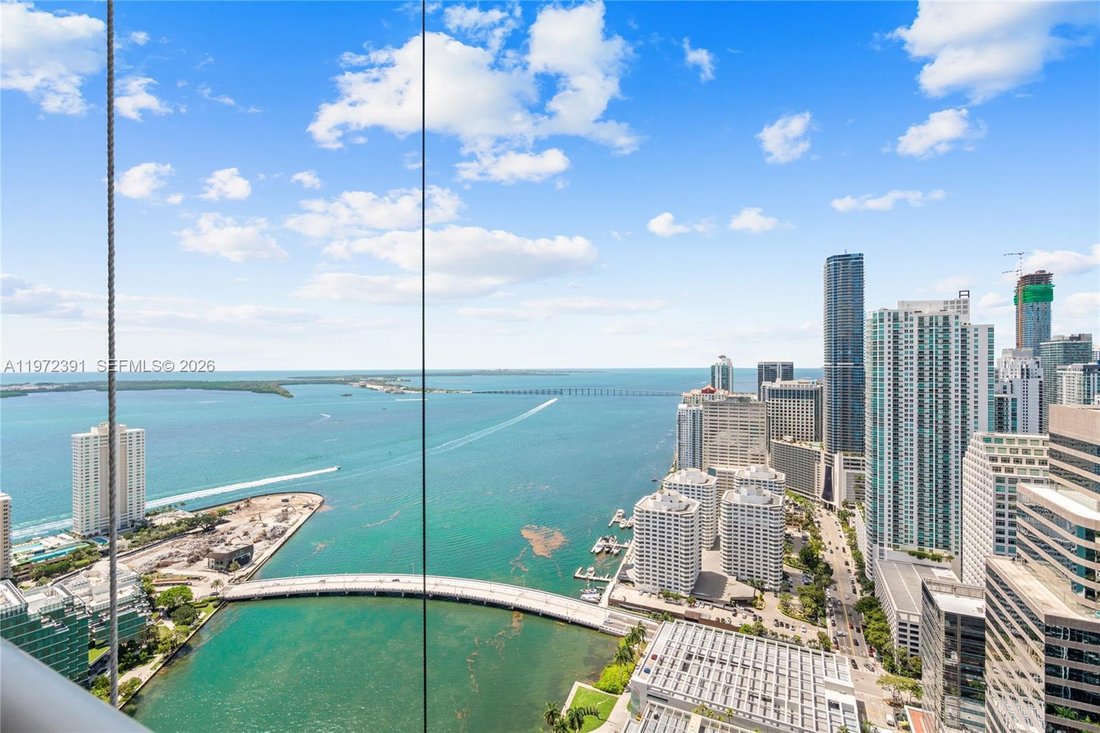 Condo in Miami, Florida, United States 1 - 17374176