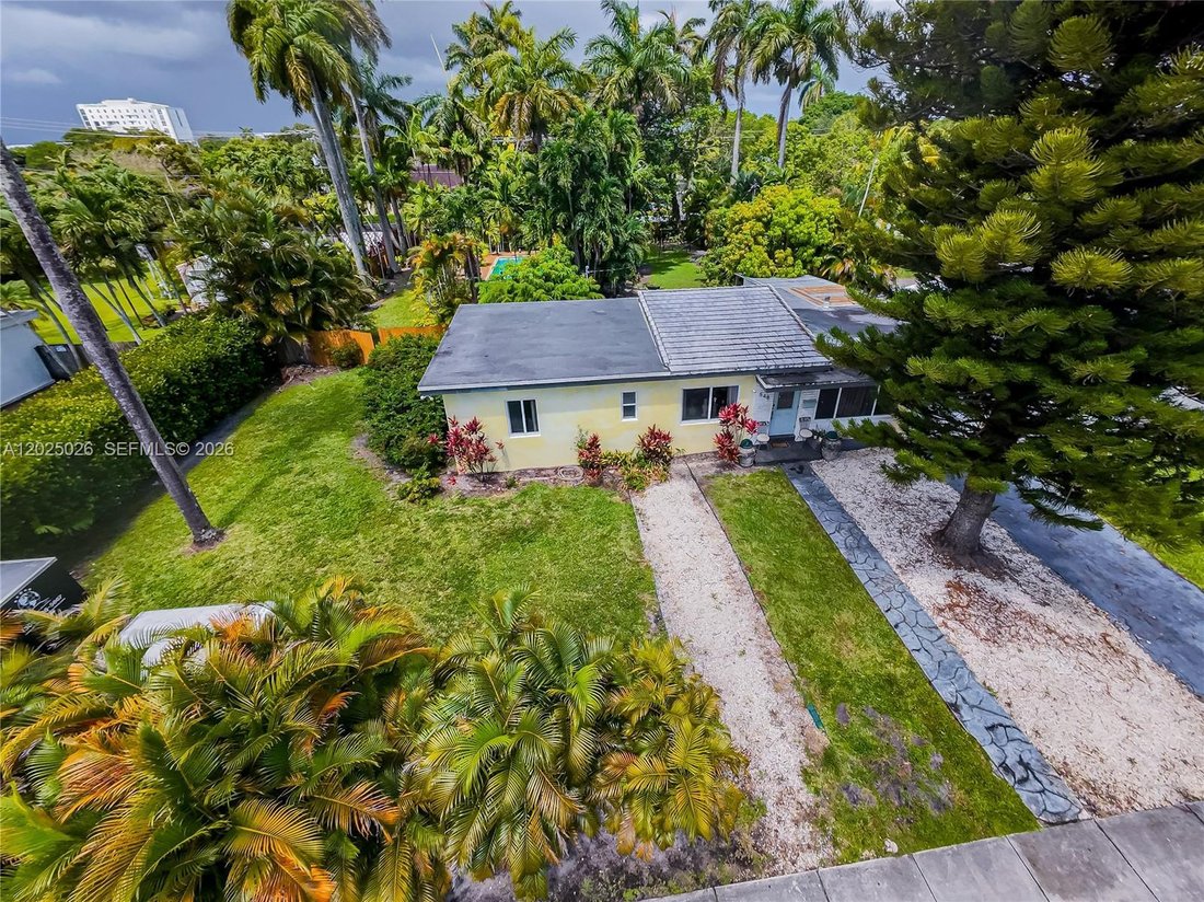 House in Miami Springs, Florida, United States 2 - 18014541