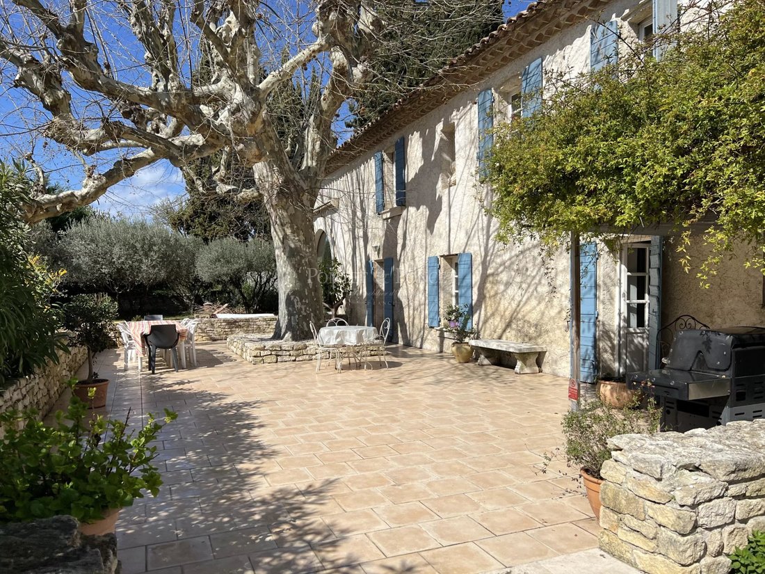 Villa in Uzès, Occitania, France 4 - 15174340