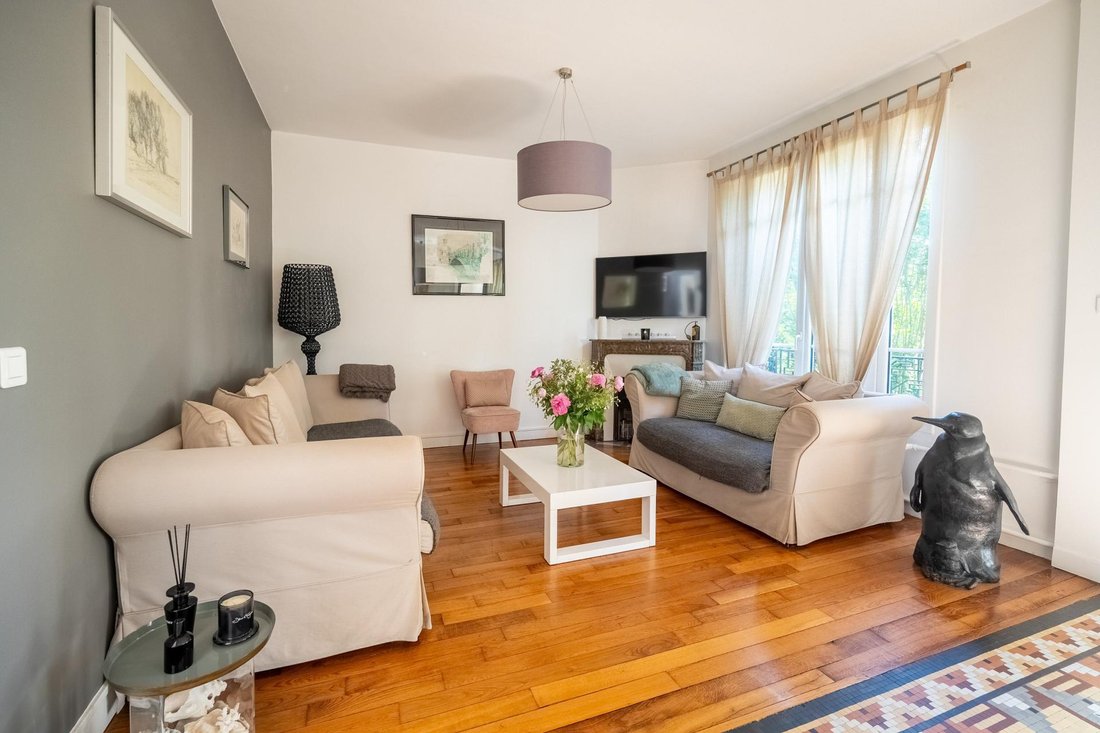 House in Chennevieres-sur-Marne, Ile-de-France, France 5 - 18015415