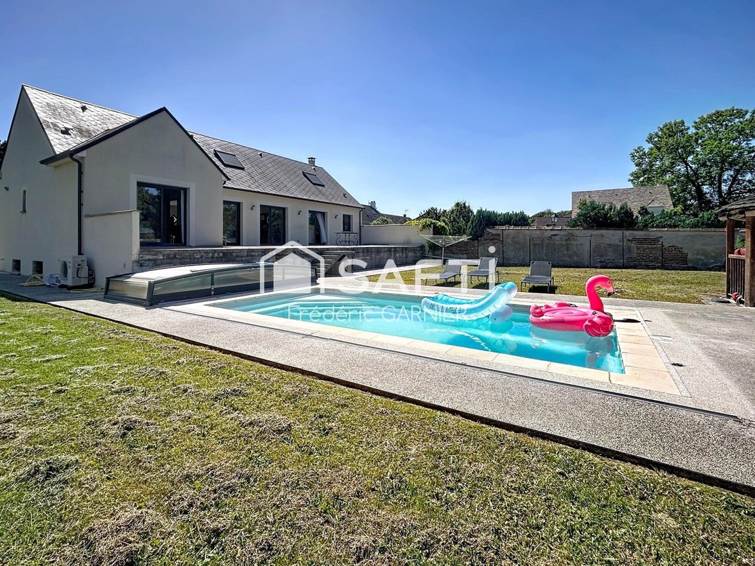 House in Ferolles-Attilly, Ile-de-France, France 1 - 18015356