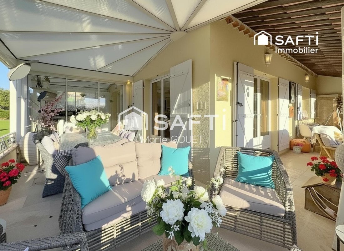 House in Exterieurs, Frejus, France 1 - 18015319