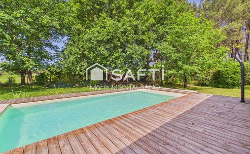 House in Mios, Nouvelle-Aquitaine, France 1