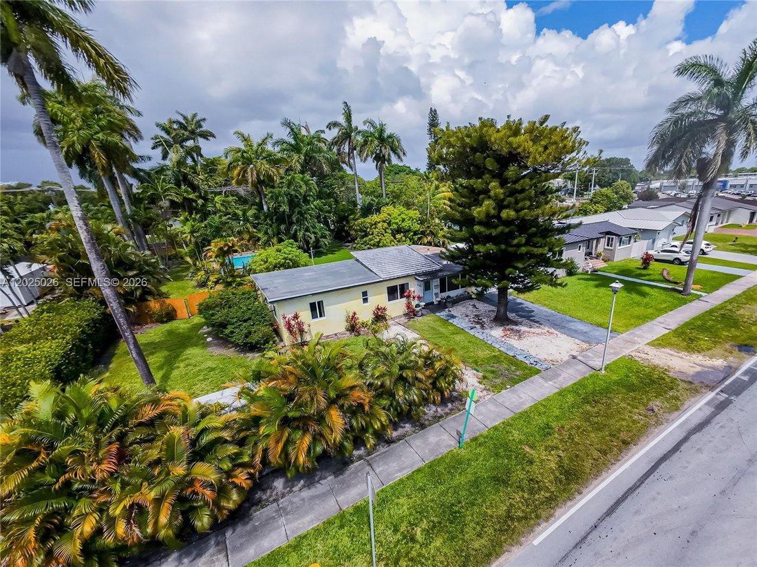 House in Miami Springs, Florida, United States 3 - 18014541