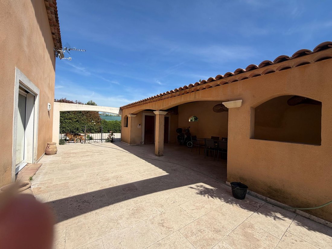 House in Meyreuil, Provence-Alpes-Côte d'Azur, France 3 - 18015373