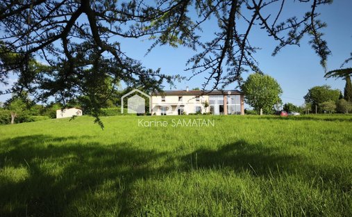 House in Pechbonnieu, Occitania, France 1