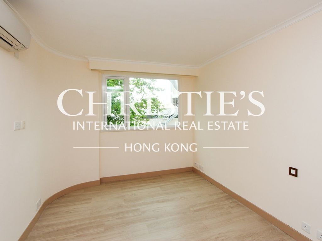 Apartment in Hong Kong, Hong Kong 5 - 18015067