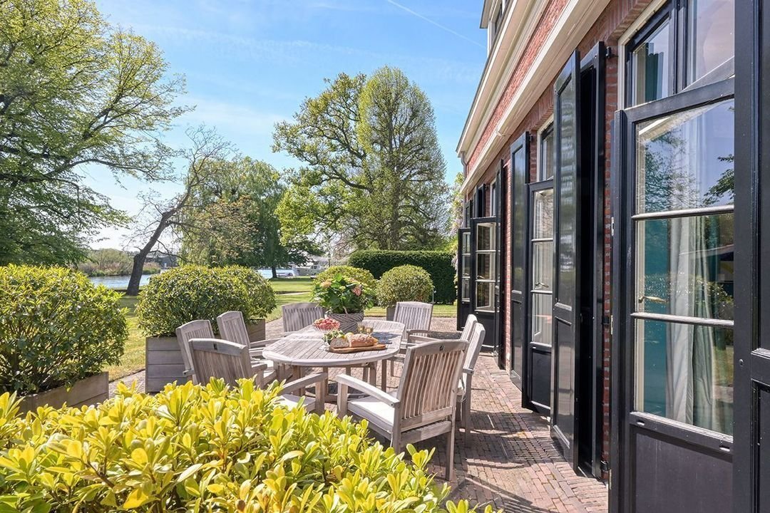 Villa in Warmond, South Holland, Netherlands 3 - 18014924