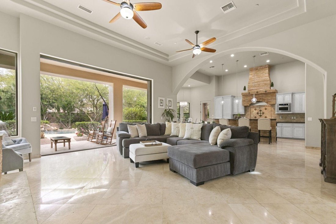 Scottsdale, Arizona, United States 5 - 18014817