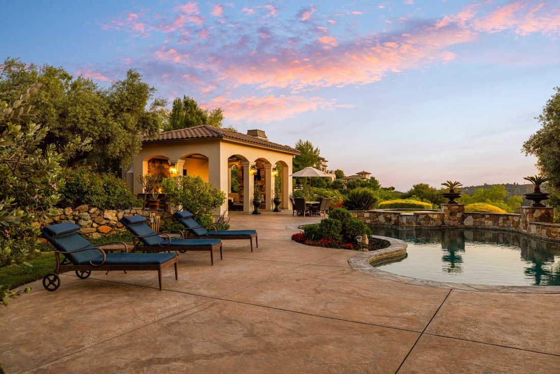 Autres à El Dorado Hills, Californie, États-Unis 3 - 18014816