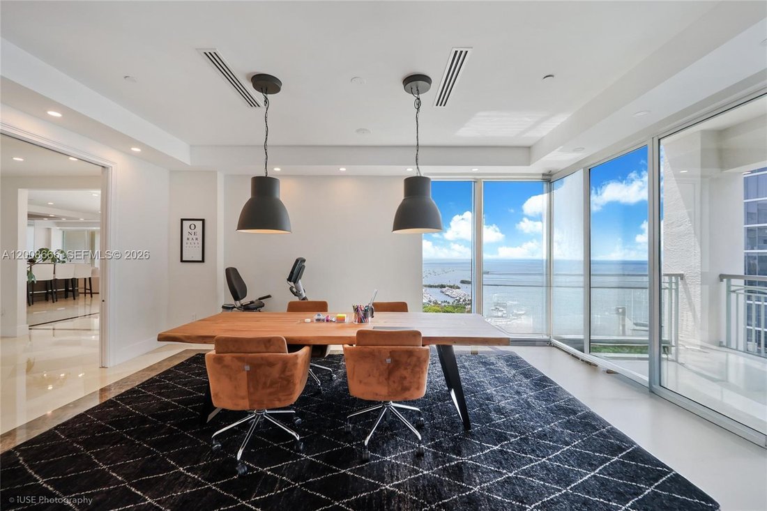 Condo in Miami, Florida, United States 5 - 17777670