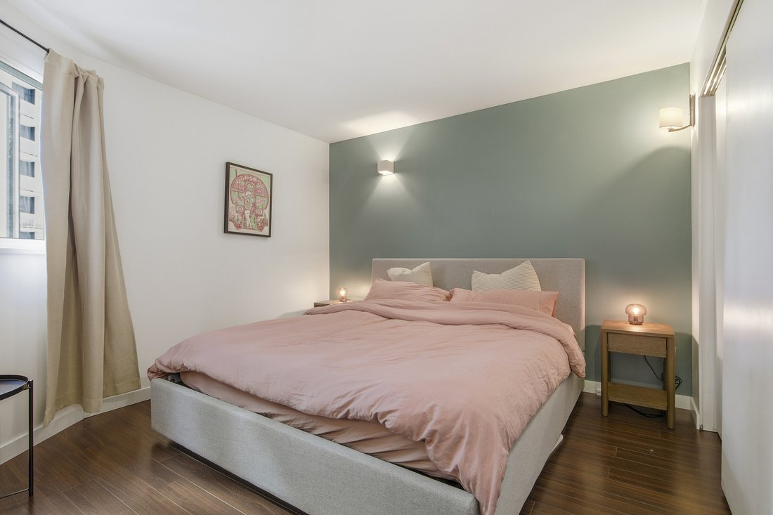 Condo in Vancouver, British Columbia, Canada 4 - 18014570