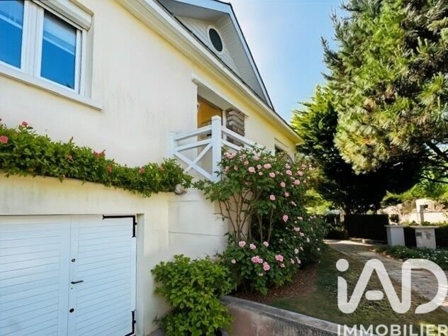 House in Le Pouliguen, Pays de la Loire, France 1 - 16911005
