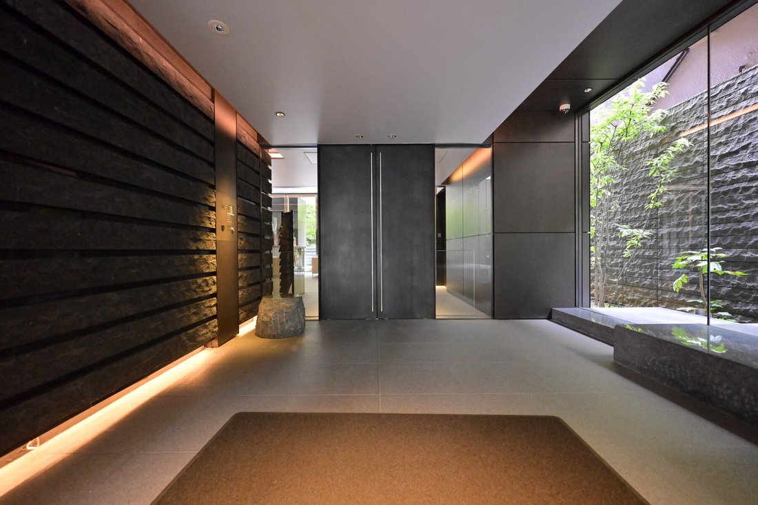 Condo in Minato City, Tokyo, Japan 3 - 18014594